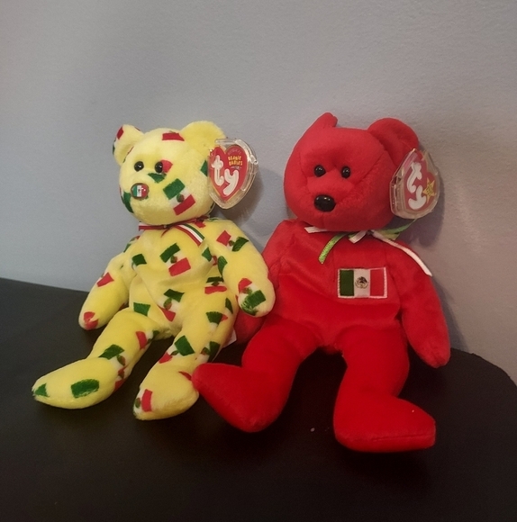 Set Of 2 Osito 1999 And Pinata 2003 - Picture 1 of 8